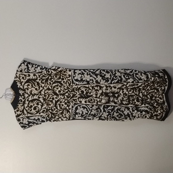 Nicole Miller Collection V Neck Elegant Black & Gold Abstract Floral Dress - Picture 9 of 16